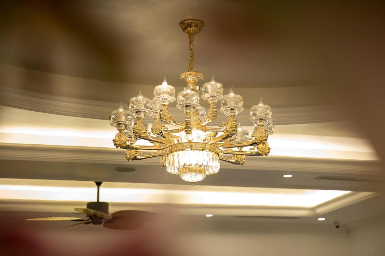 Ha Long Essence Hotel Екстер'єр фото